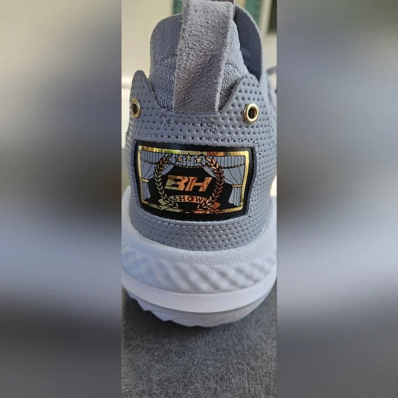 🌟NWOT Under Armour Mens Harper 9 Turf Baseball Shoes 🌟 - Picture 7 of 8